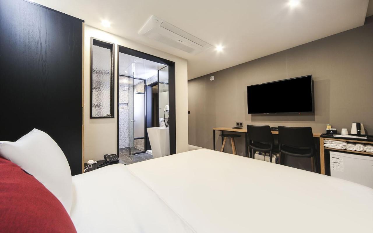 Maron Hotel Nampo Busan Bagian luar foto