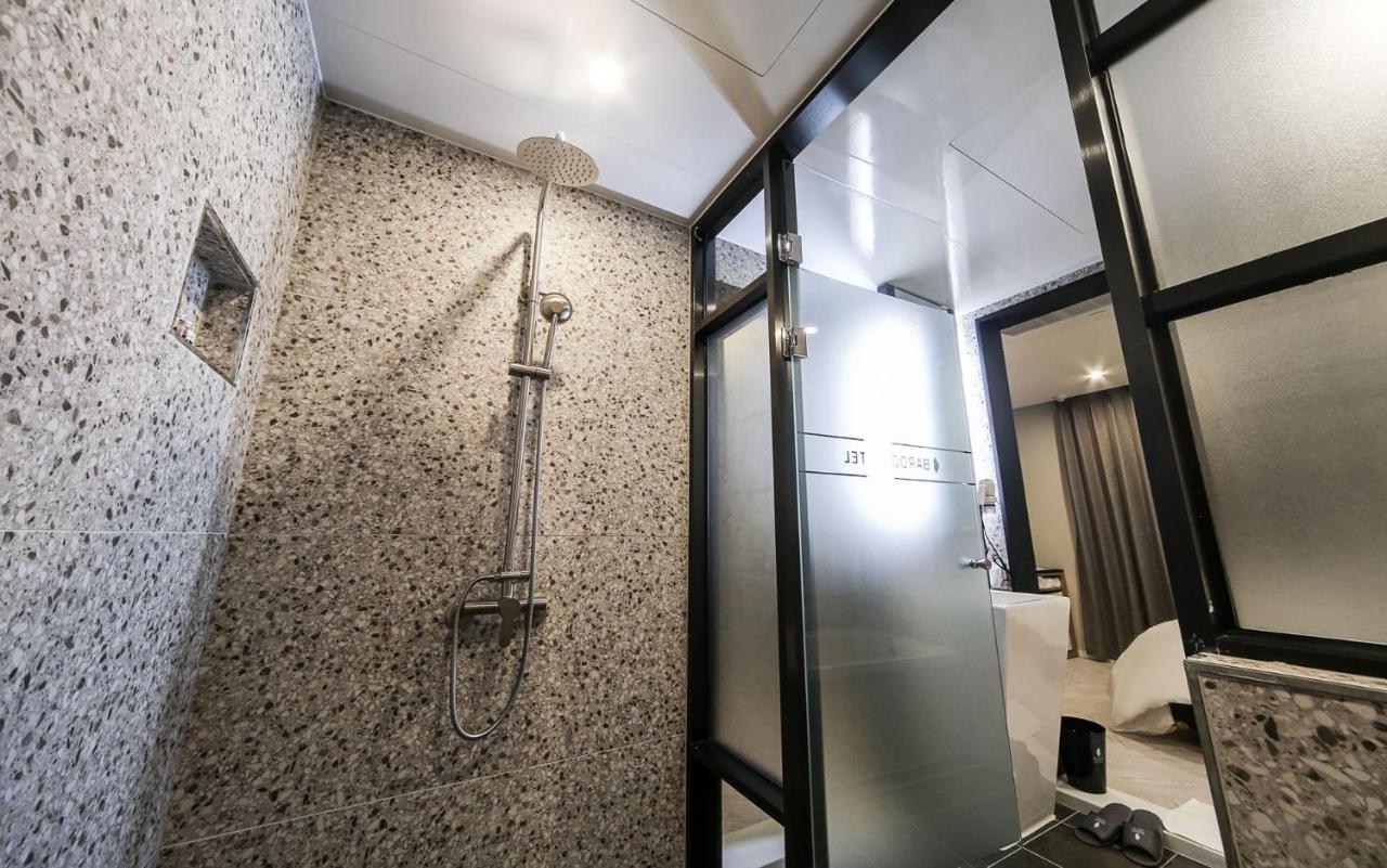 Maron Hotel Nampo Busan Bagian luar foto