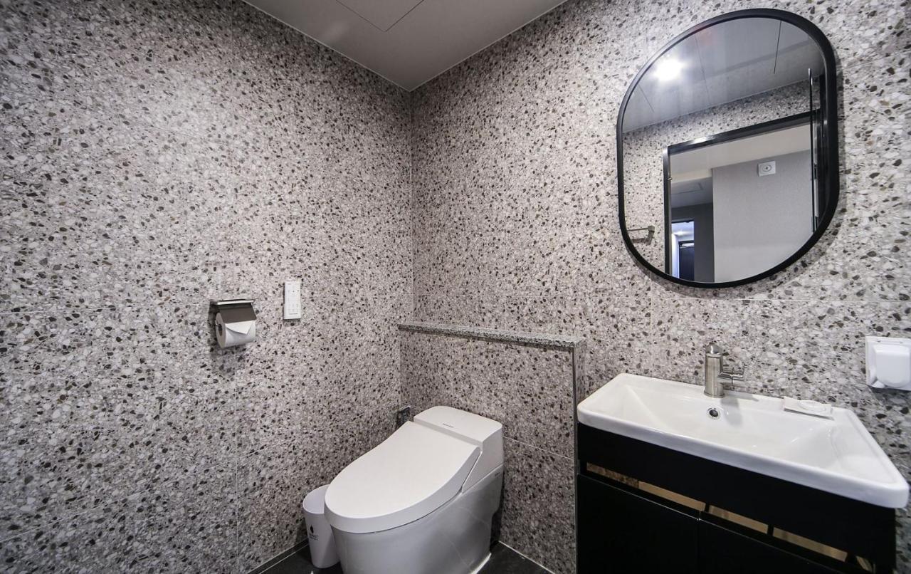 Maron Hotel Nampo Busan Bagian luar foto