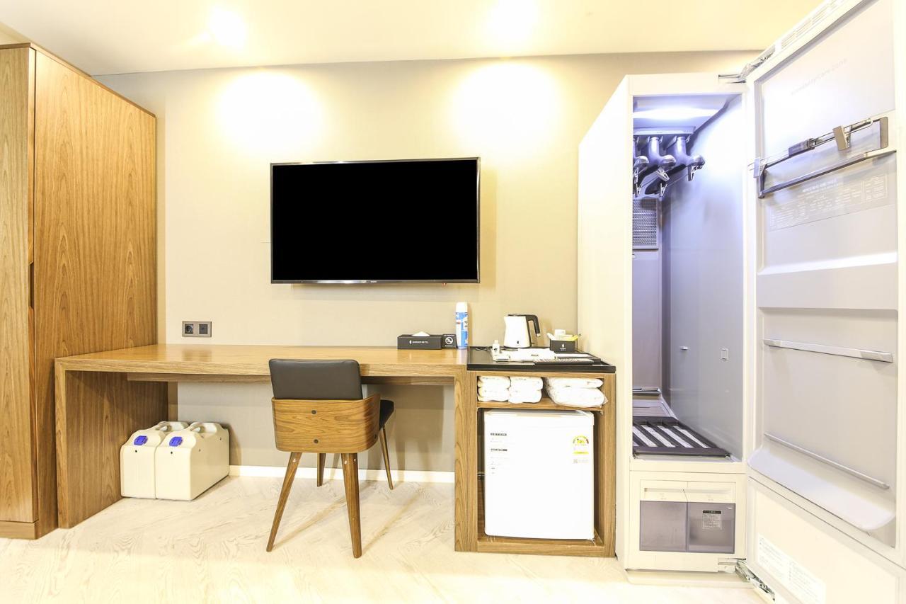 Maron Hotel Nampo Busan Bagian luar foto