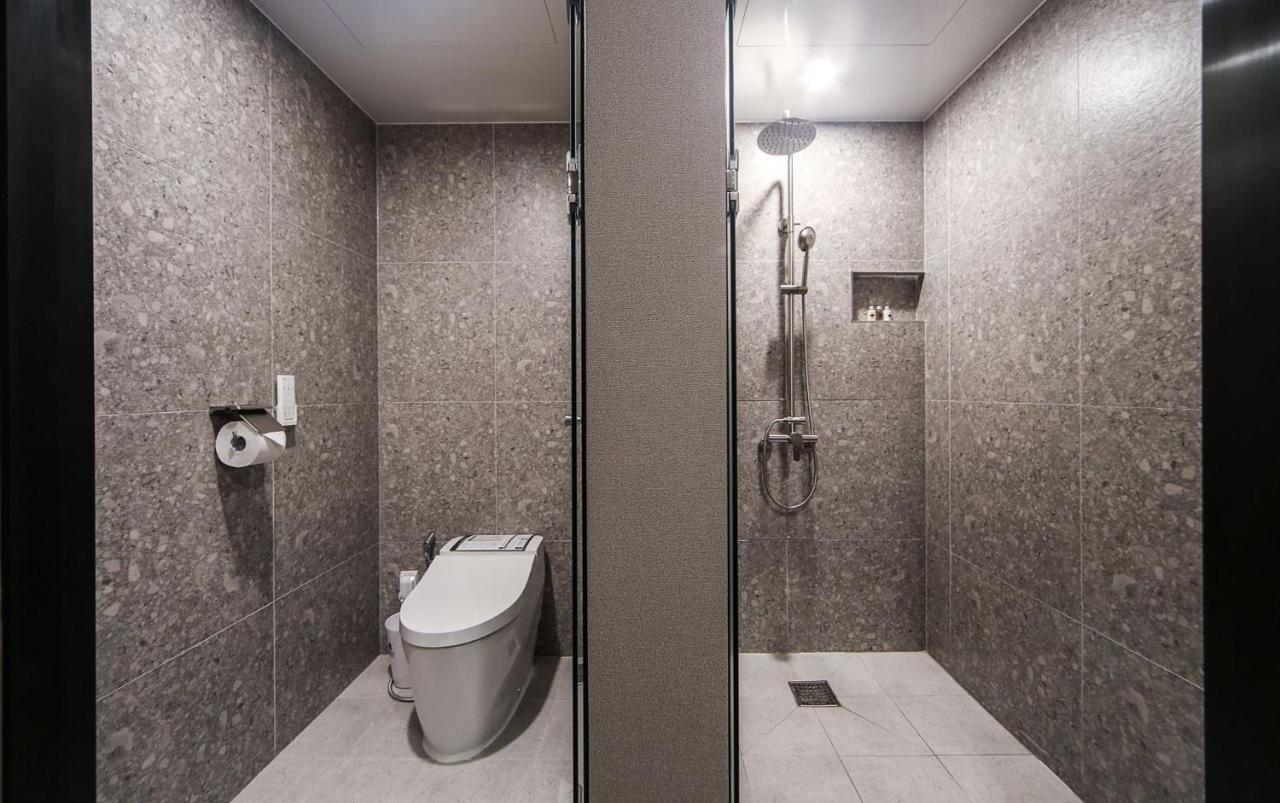 Maron Hotel Nampo Busan Bagian luar foto