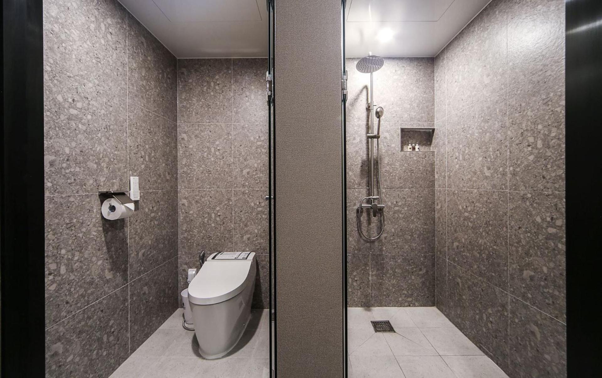 Maron Hotel Nampo Busan Bagian luar foto